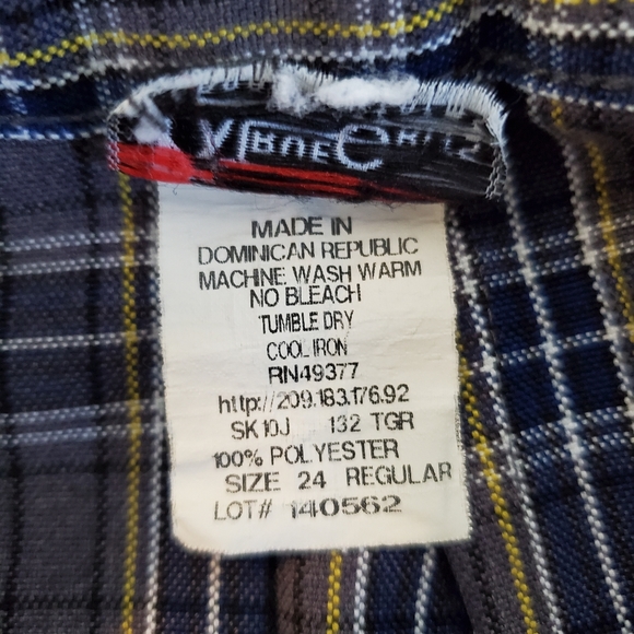 Riverside CA- St. Francis de Sales School Uniform - Picture 9 of 9